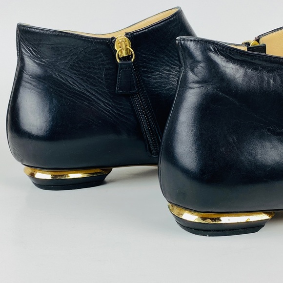 Nicholas Kirkwood Black Ankle Booties Studded Toes, size 38.5 - Picture 12 of 13